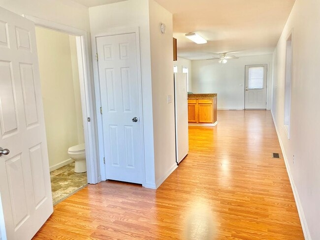 Building Photo - 5164 Main St