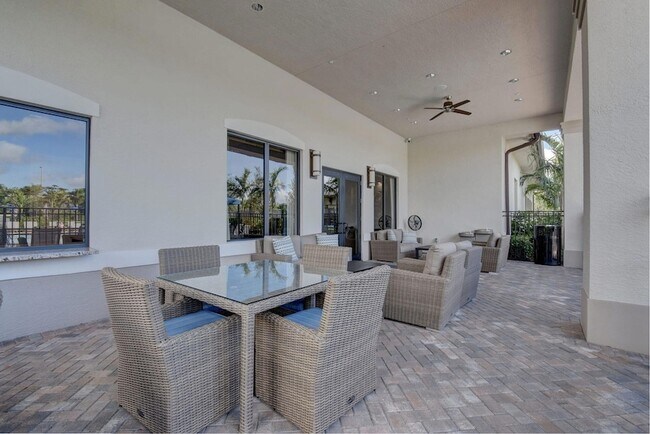 Building Photo - 8101 Ironstone Dr