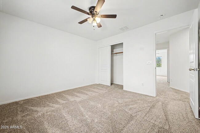 Building Photo - 3983 S Crosscreek Dr