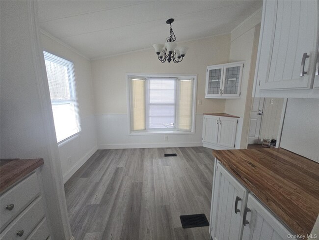 Building Photo - 329 County Rte 17