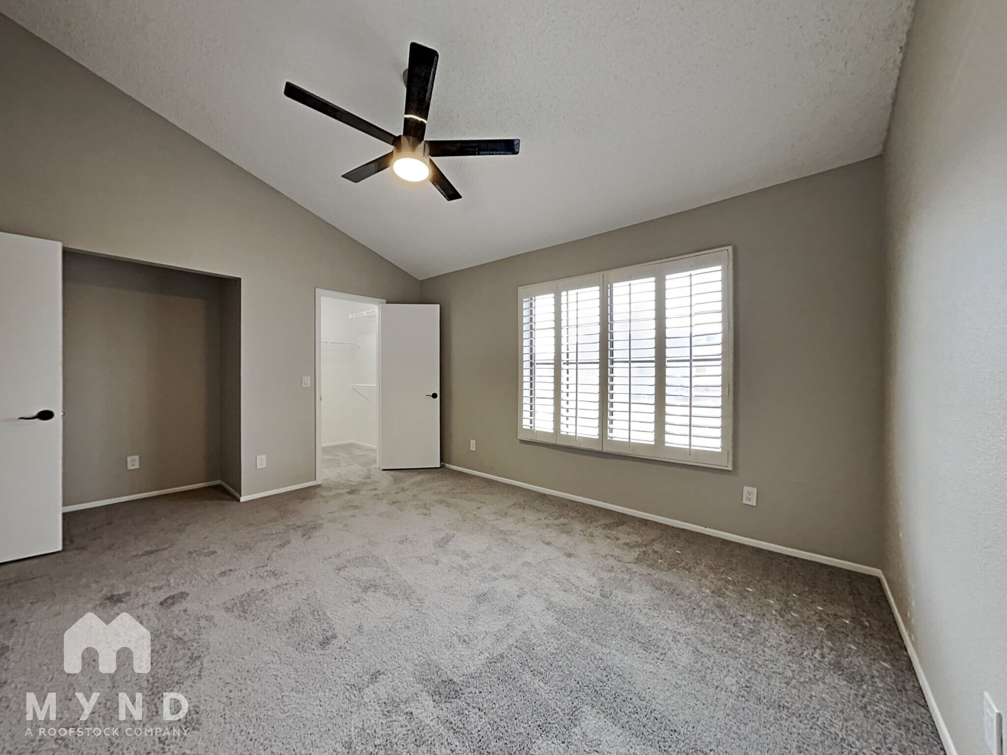 Building Photo - 7801 N 44th Dr