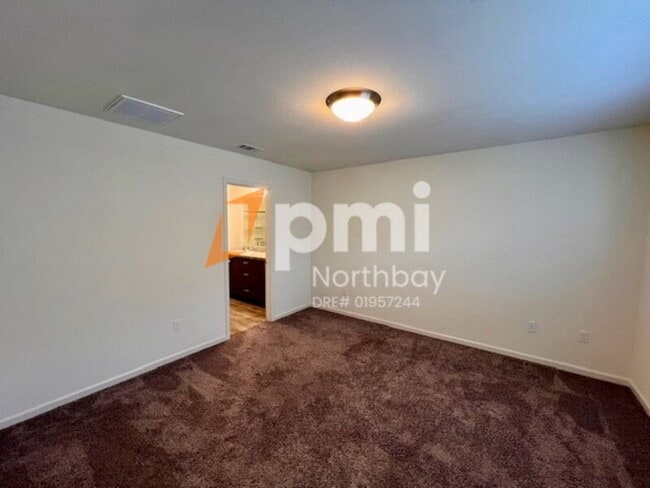 Building Photo - 1476 Descanso Ln