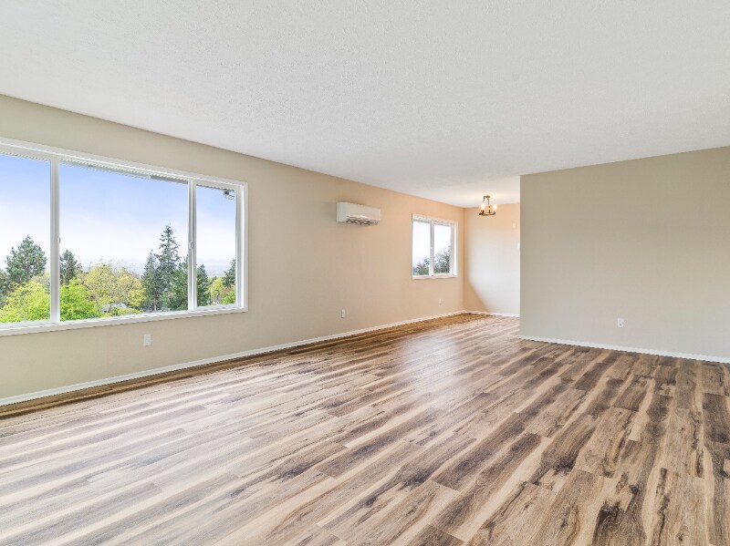 Building Photo - 2617 E McLoughlin Blvd