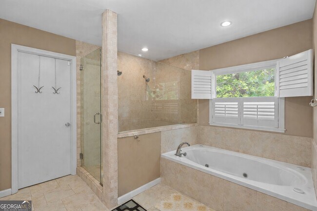 Building Photo - 6780 Johnson Rd