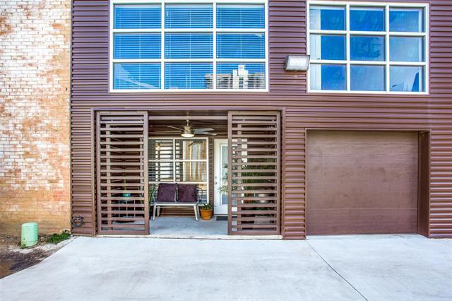 Building Photo - 3111 Canton St