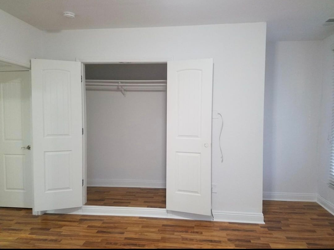 Building Photo - 259 Chautauqua Ave