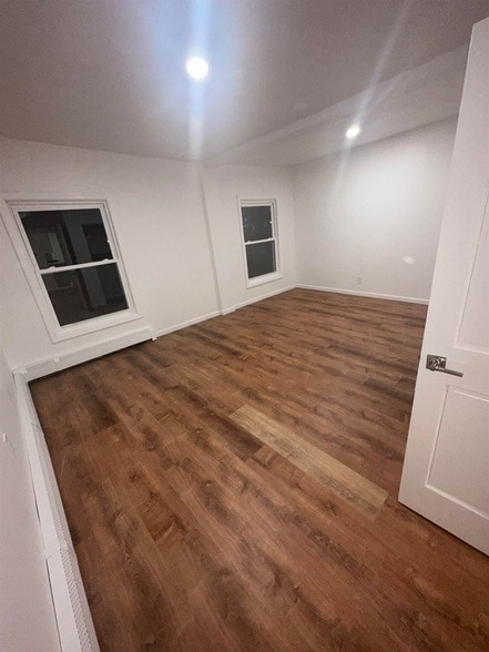 Building Photo - 23 Valley Pl