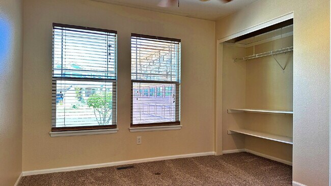 Building Photo - Fantastic 3 Bd 3 Bth + Office in Cherry Creek Schools in Tollgate Crossing!