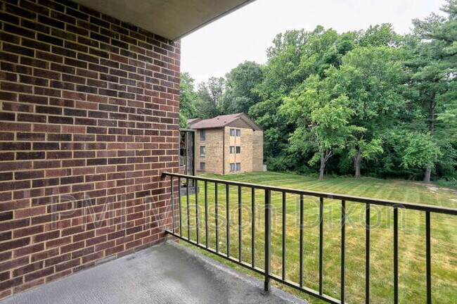 Building Photo - 6043 Majors Ln