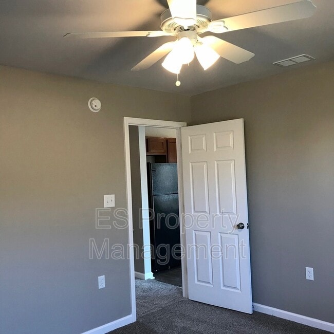 Building Photo - 5412 Pommel Ct