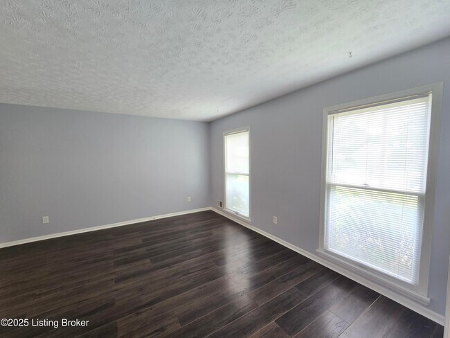 Building Photo - 9313 Le Beau Ct
