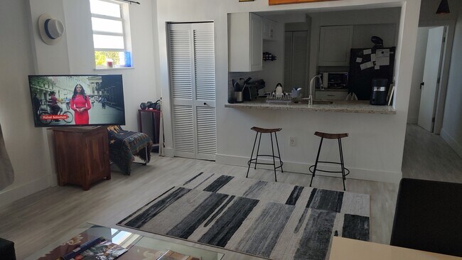 Building Photo - 1200 Euclid Ave