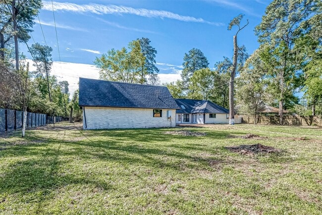 Building Photo - 811 Lemm Ct