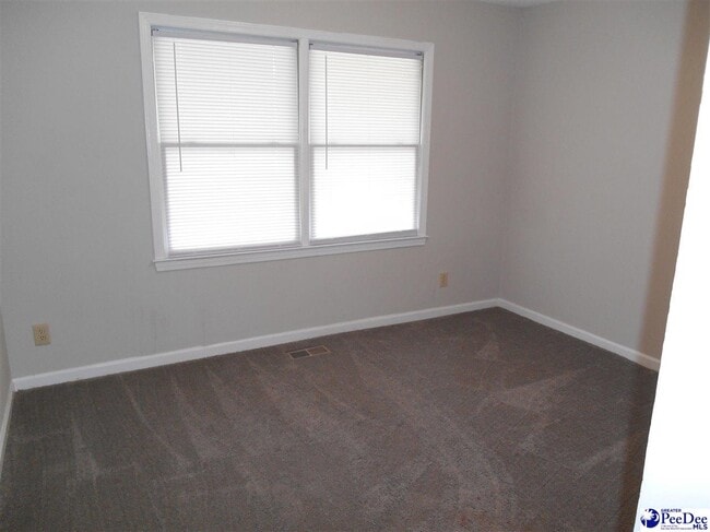 Building Photo - 2379 Chadwick Dr