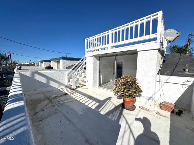 Building Photo - 244 Melrose Dr