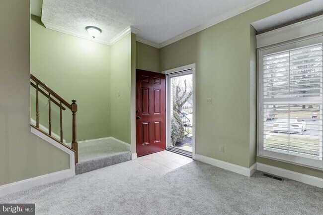 Building Photo - 7118 Eden Brook Dr
