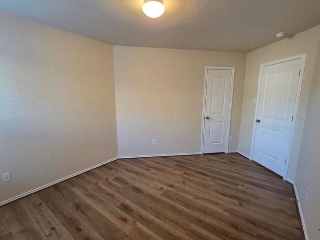 Building Photo - 19115 Shire Horse Blvd