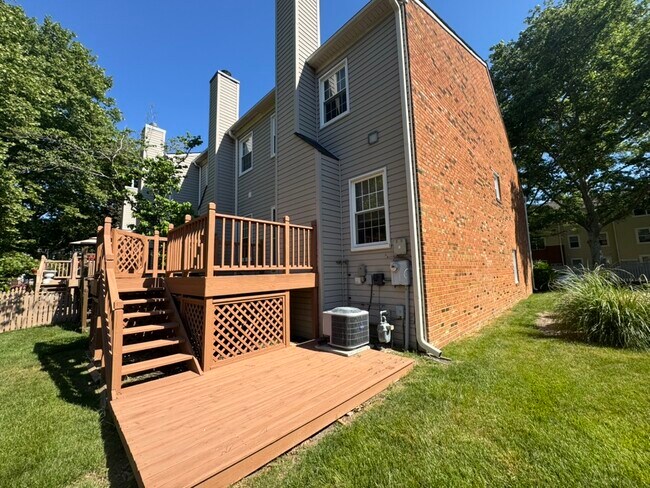 Building Photo - 639 Todd Trail