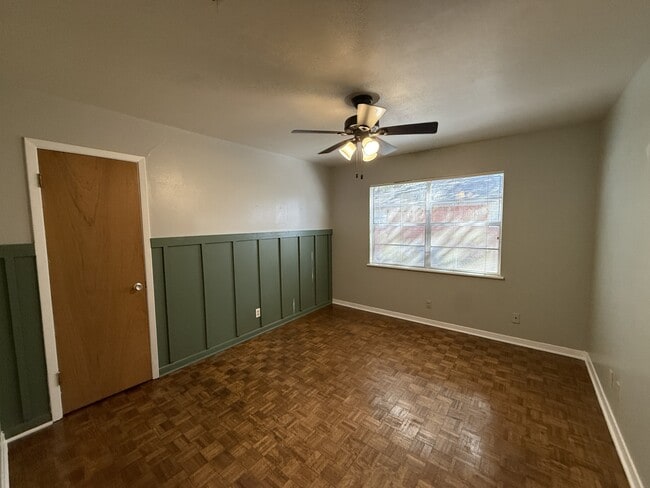 Building Photo - 7765 Coburn Dr