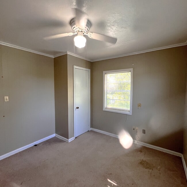 Building Photo - 3401 LA-121