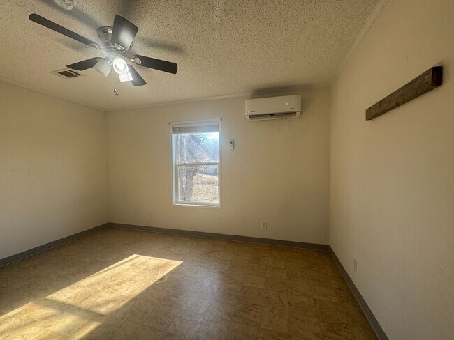 Building Photo - 22474-224D2 Restful Ln