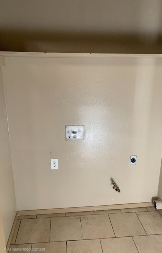 Building Photo - 2 Bed/1 Bath Apartment