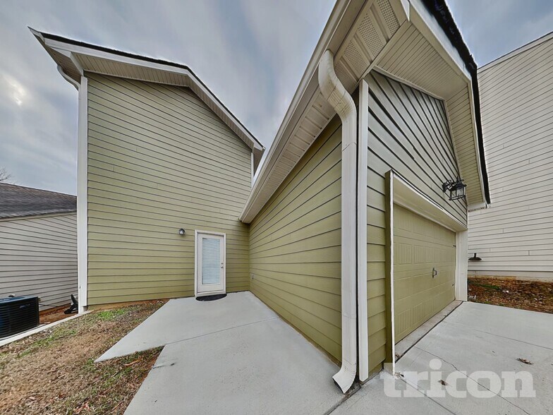 Building Photo - 143 Southwind Ln