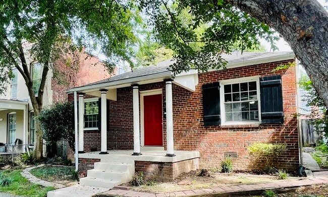Primary Photo - 3014 Grayland Ave
