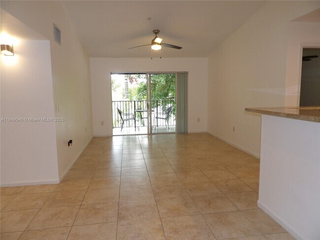 Building Photo - 4828 N State Rd 7