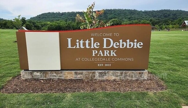 Building Photo - 6127 Prickly Lp