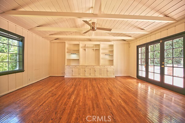 Building Photo - 1125 Fallen Leaf Rd