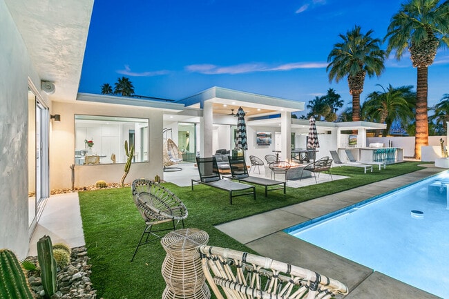 Building Photo - 72827 Bursera Way