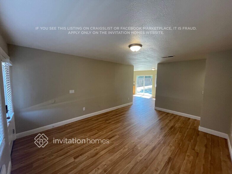Building Photo - 3108 Chettenham Dr