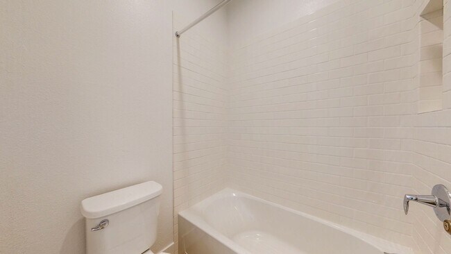 Building Photo - 2782 Sassy St