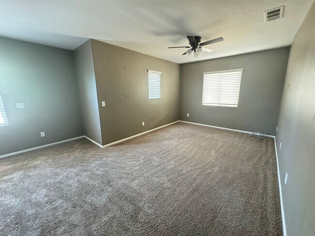 Building Photo - Beautiful Home in the Heart of Perris