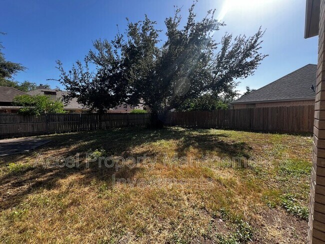 Building Photo - 4106 San Rodrigo