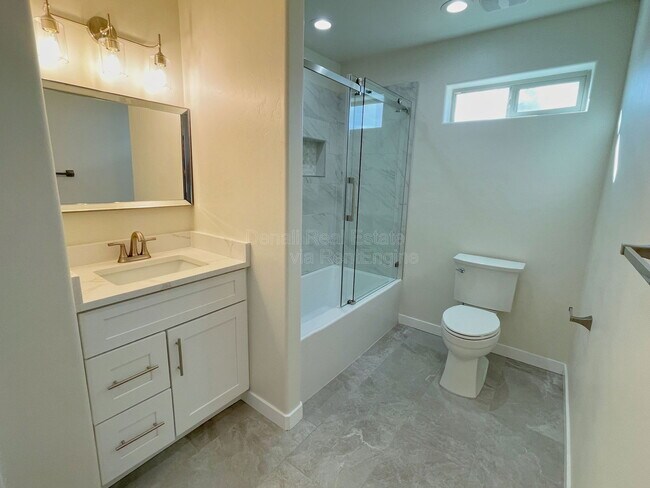 Building Photo - 14431 Wood Canyon Pl