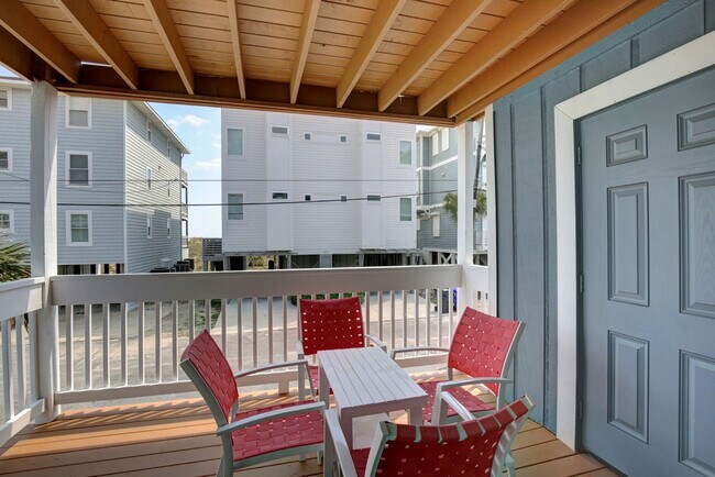 Building Photo - 606 Carolina Beach Ave S