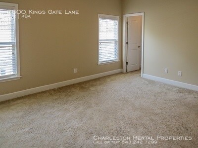 Building Photo - 2600 Kings Gate Ln