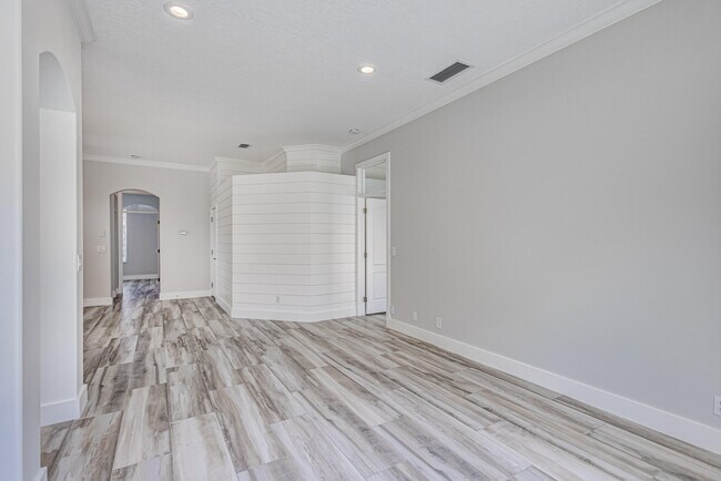 Building Photo - 146 Monterey Pointe Dr