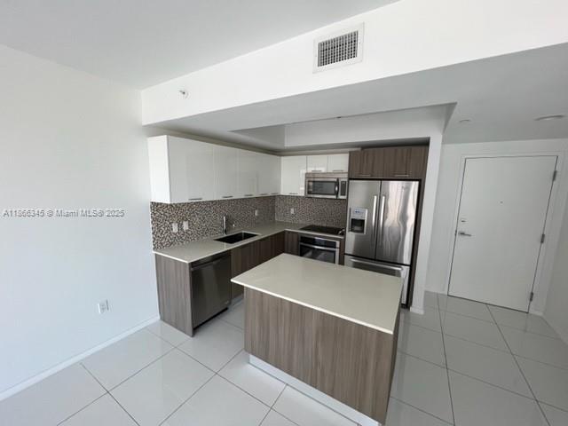Building Photo - 5300 Paseo Blvd