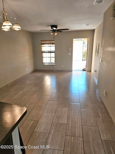 Building Photo - 4570 Radiant Way
