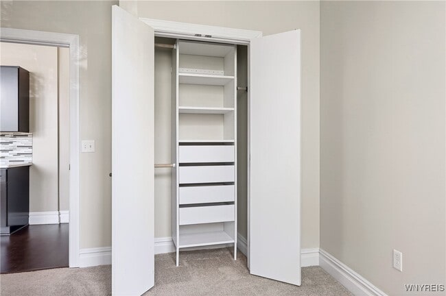 Building Photo - 2917 Main St