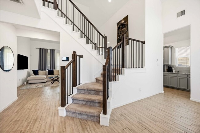 Building Photo - 4238 Redford Valley Rd