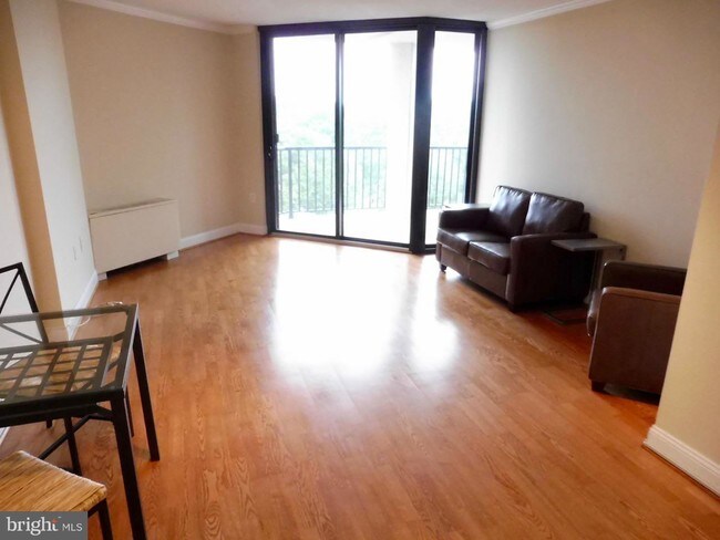 Building Photo - 4242 East-West Hwy