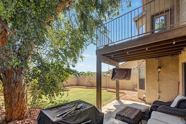 Building Photo - 761 E Rosemonte Dr