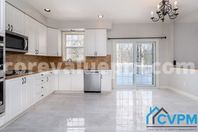 Building Photo - 2920 Middlebridge Ct