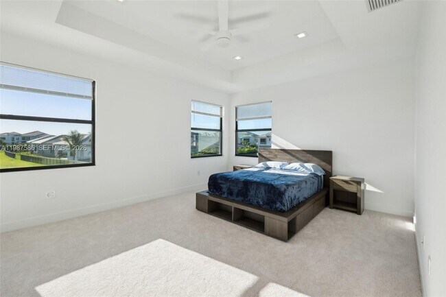 Building Photo - 13076 Feathering Wy