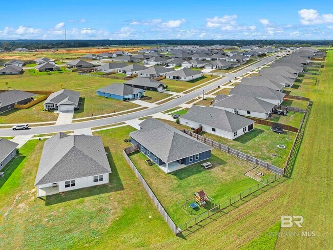 Building Photo - 13164 Shoshoney Cir