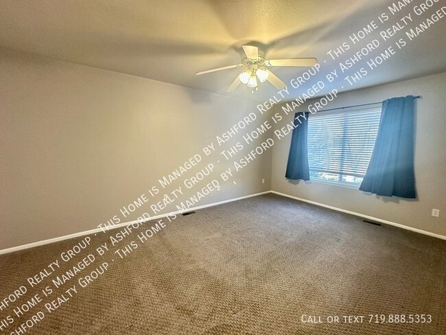 Building Photo - 1266 Mt Estes Dr